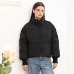 Women's Cropped Puffer Jacket – Quilted Baggy Winter Coat with Full Zip & Side Pockets - Image 5